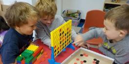 playing connect 4